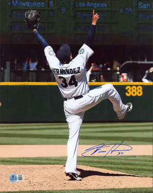 Felix Hernandez Autograph Signing-Powers Sports Memorabilia