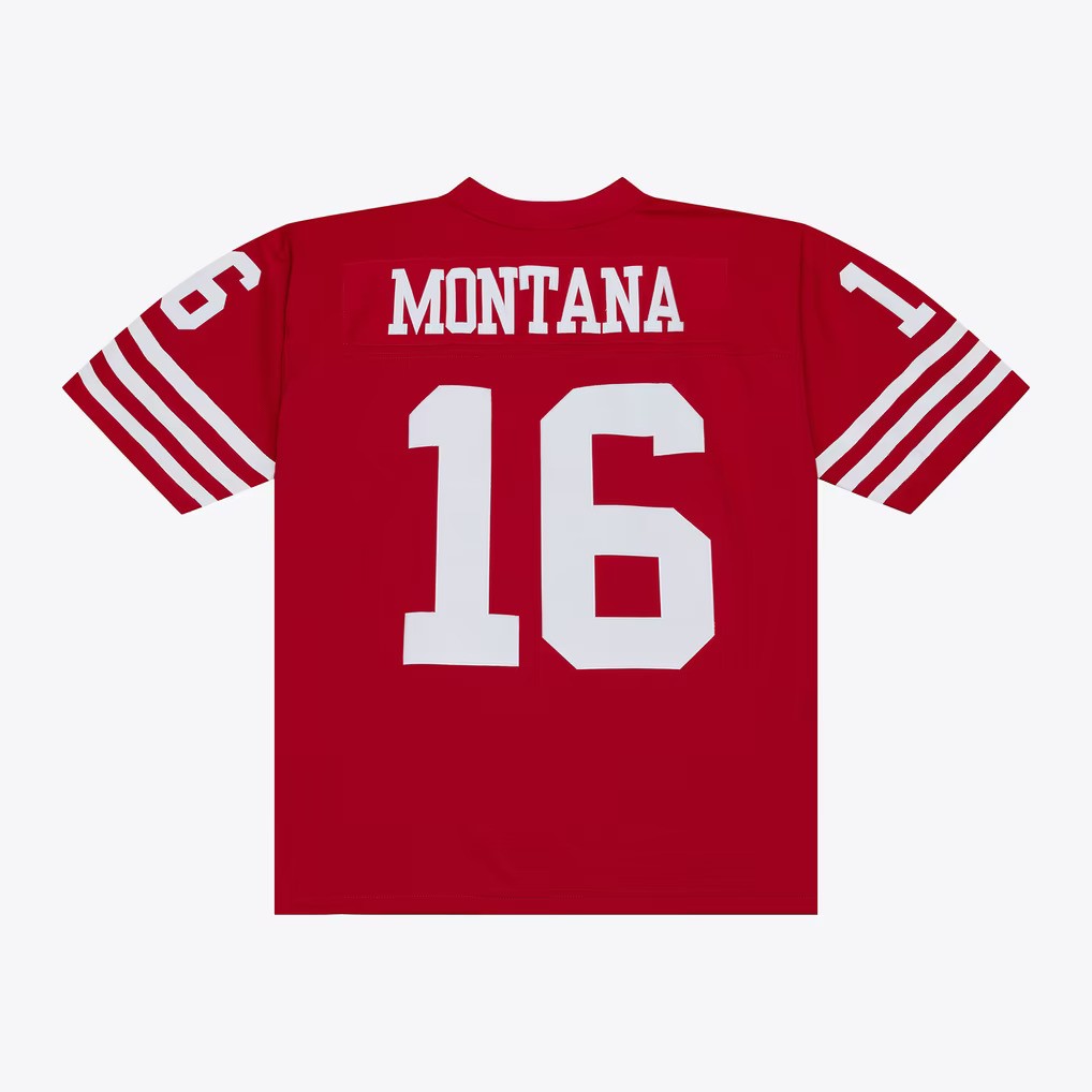 Joe Montana Autograph Signing-Powers Sports Memorabilia