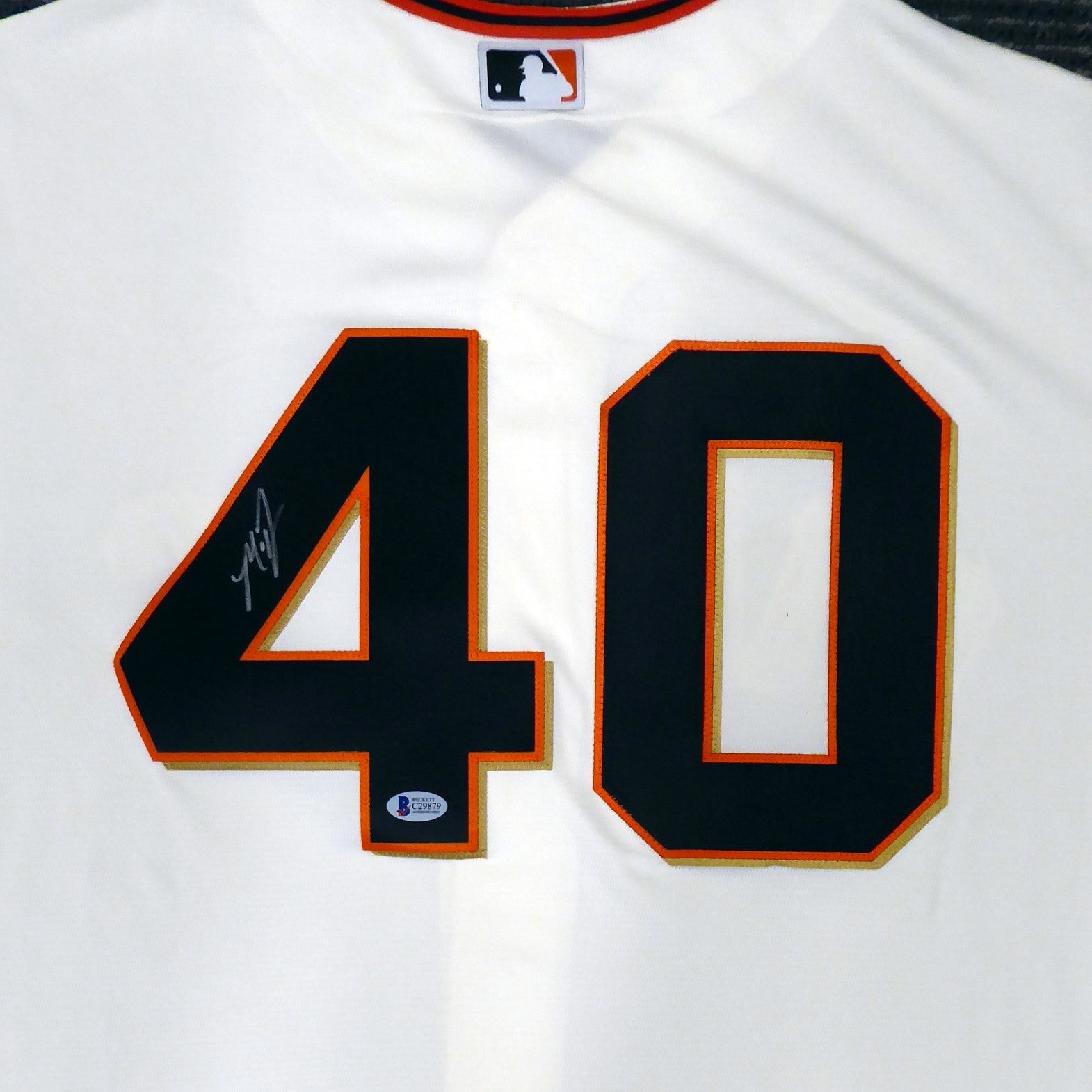 Autographed Madison Bumgarner San Francisco Giants (Cream #40) Majestic Jersey - Beckett-Powers Sports Memorabilia