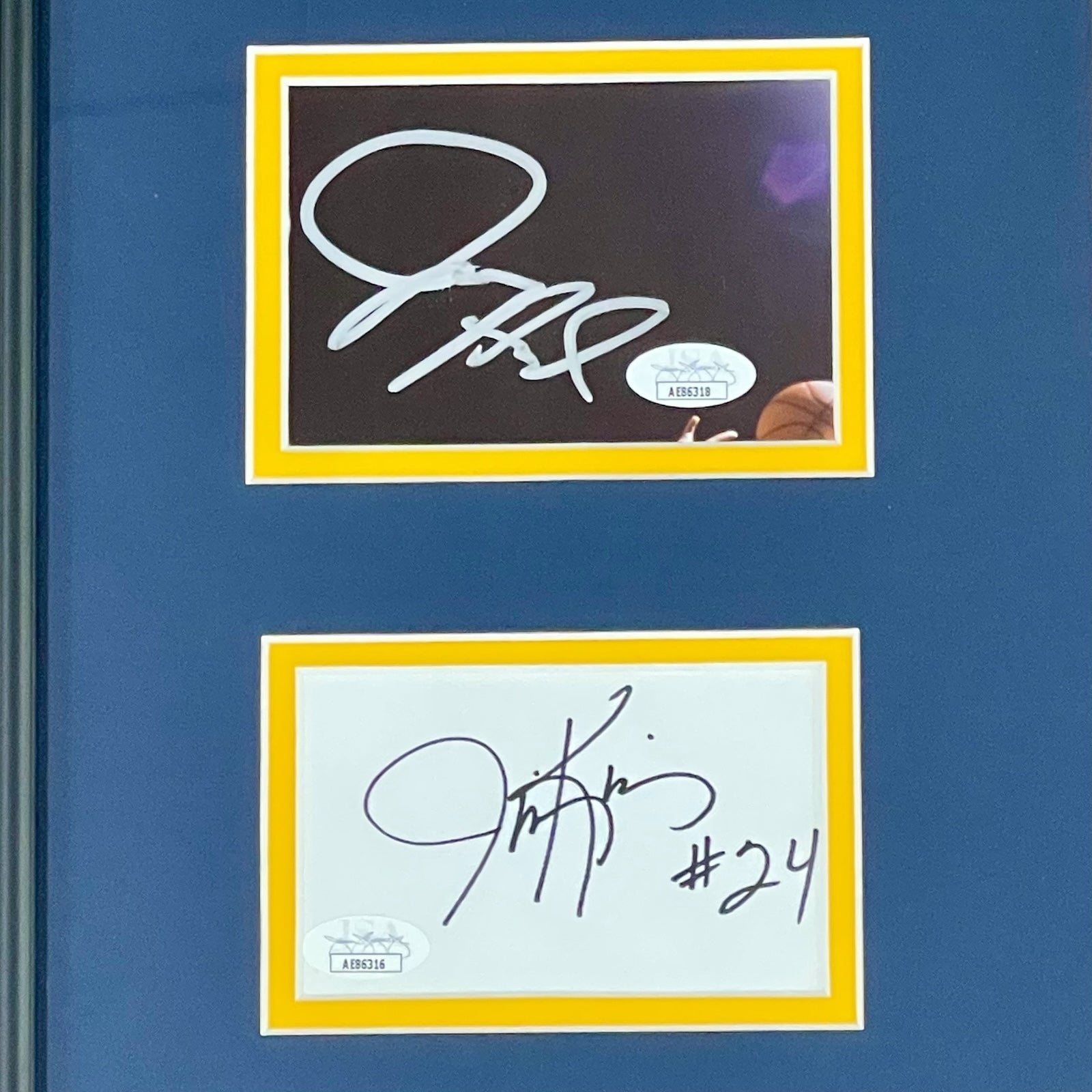 Michigan Wolverines FAB FIVE Basketball Deluxe Framed Poster with Cut Autographs - Webber, Rose, Howard, King, Jackson - JSA