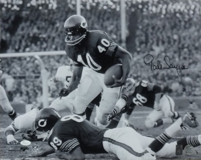 Gale Sayers Signed Chicago Bears 16x20 Photo N/O in Black-Powers Sports Memorabilia