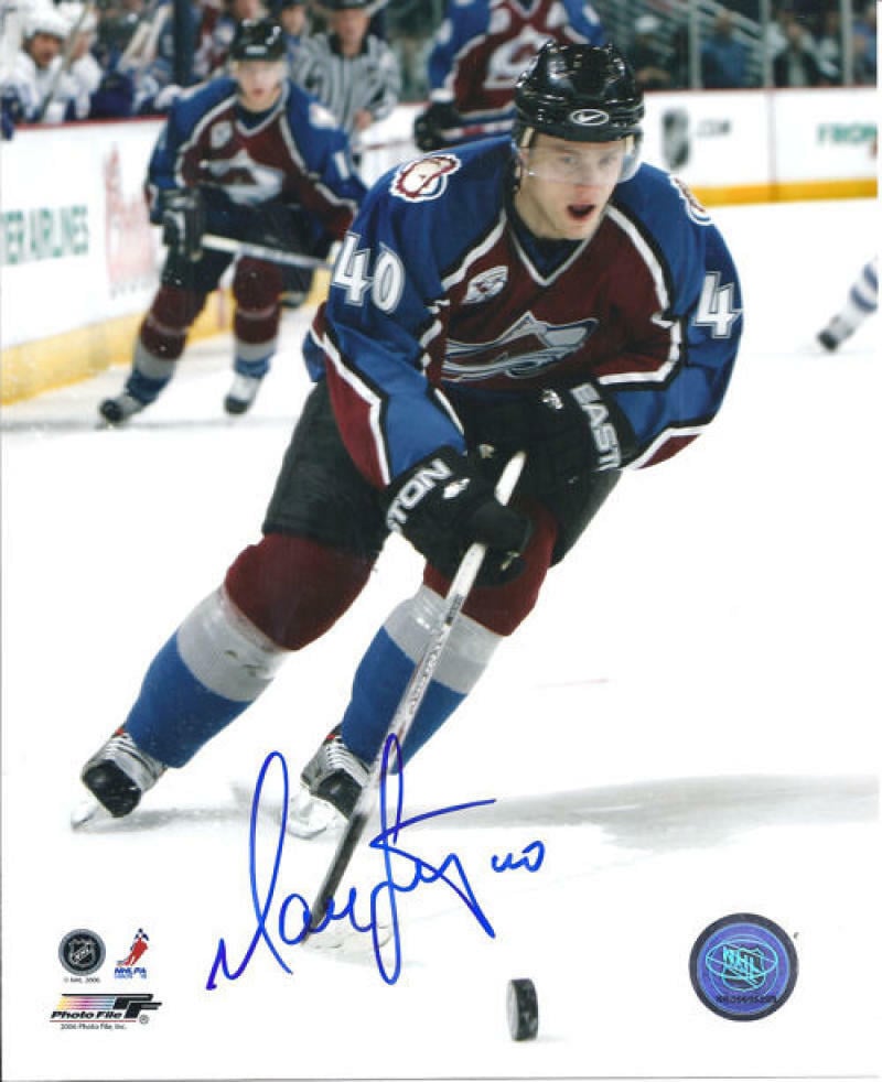 Marek Svatos Signed Colorado Avlanche 8x10 (vs Kings)-Powers Sports Memorabilia