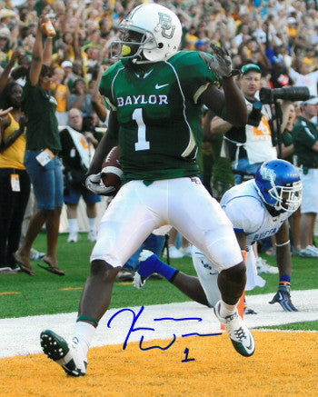 Kendall Wright Autographed Baylor Bears 8x10 Photo #1 (green jersey TD)-Powers Sports Memorabilia