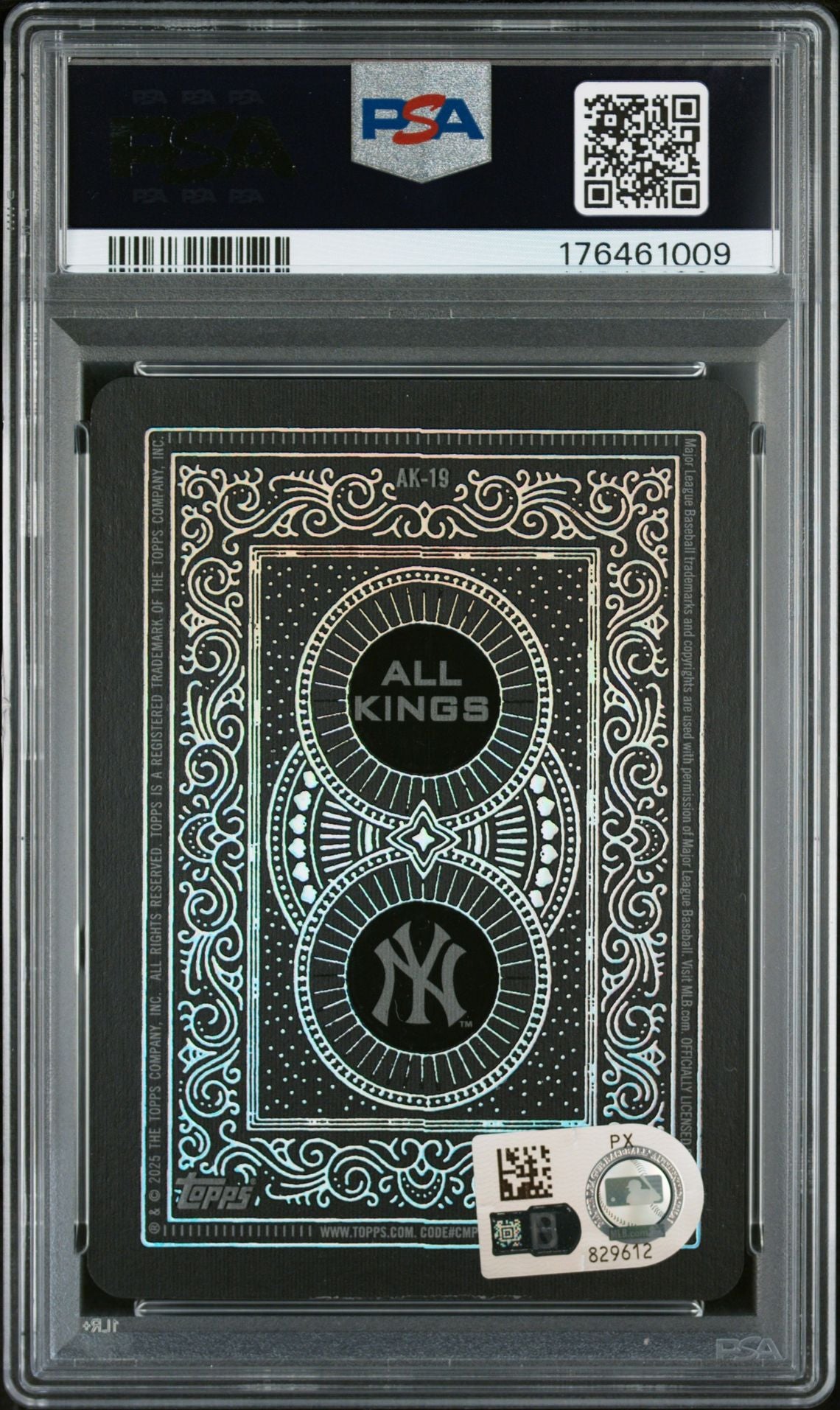 Derek Jeter 2025 Topps All Kings Signed Card #AK19 PSA 7 Auto 9