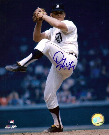 Denny McLain Autographed Detroit Tigers 8x10 Photo (leg up-blue sig)-Powers Sports Memorabilia