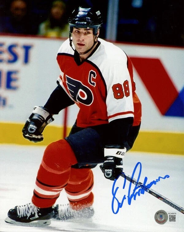 Eric Lindros Autograph Signing-Powers Sports Memorabilia