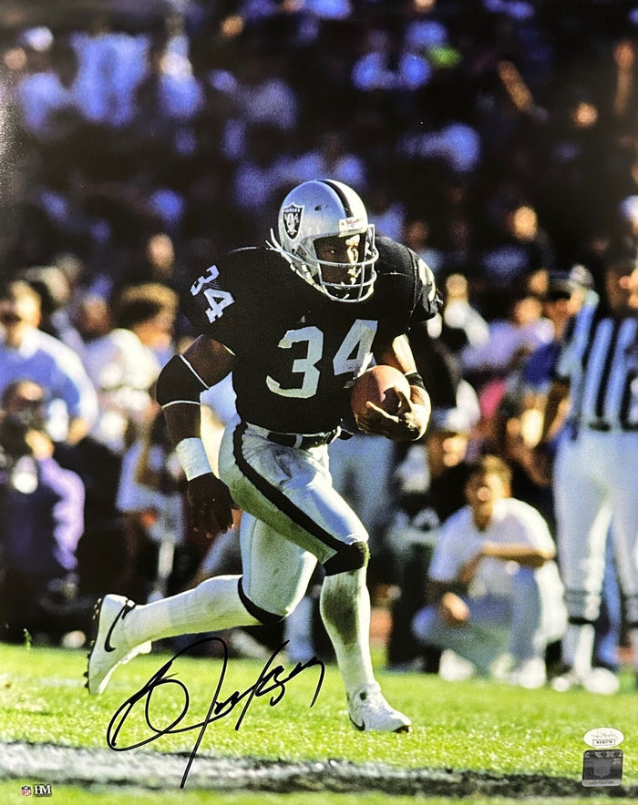 Bo Jackson Autograph Signing