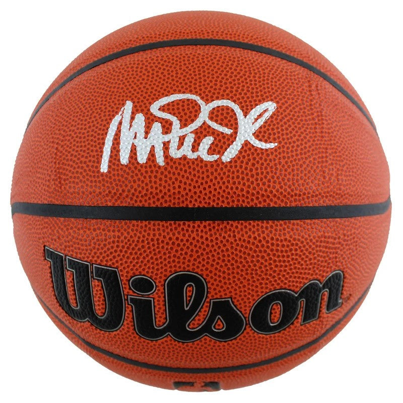 Magic Johnson Autograph Signing-Powers Sports Memorabilia