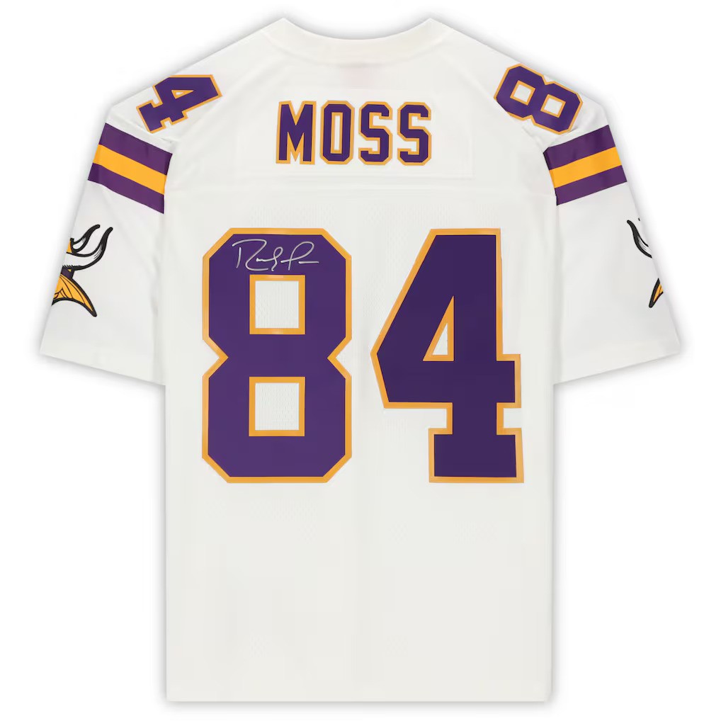 Randy Moss Autograph Signing - Jersey-Powers Sports Memorabilia