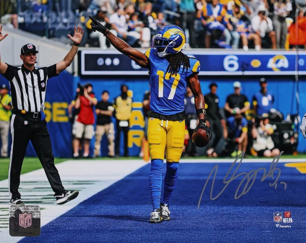 Davante Adams Autograph Signing-Powers Sports Memorabilia