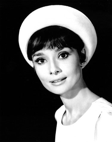 Audrey Hepburn unsigned Vintage B&W 8 x 10 Photograph-Powers Sports Memorabilia
