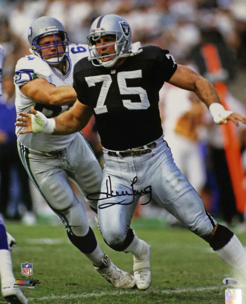 Howie Long Signed Oakland Raiders 16x20 Photo vs Seahawks – Beckett Authenticated-Powers Sports Memorabilia