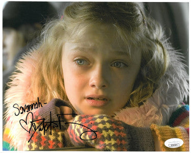 Dakota Fanning Autographed 2005 War of the Worlds 8x10 Photo Savannah- JSA Hologram #DD90931-Powers Sports Memorabilia