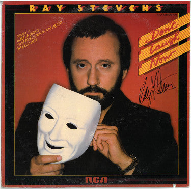 Ray Stevens Autographed 1982 Don't Laugh Now Album Cover/LP/Vinyl Record- JSA #GG08434