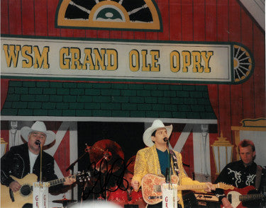 Brad Paisley Autographed Grand Ole Opry 8x10 Photo- JSA #DD32418-Powers Sports Memorabilia