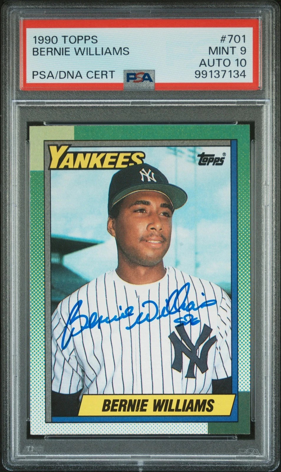 Bernie Williams Autograph Signing-Powers Sports Memorabilia
