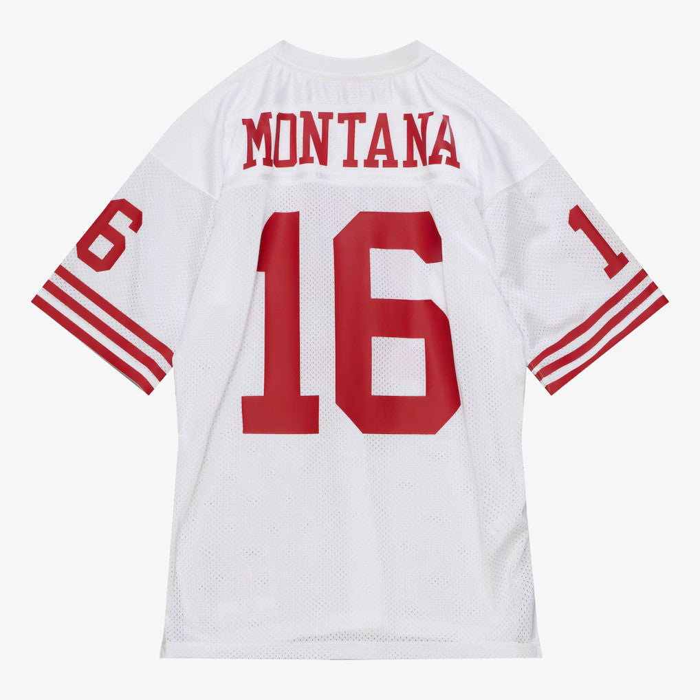 Joe Montana Autograph Signing-Powers Sports Memorabilia