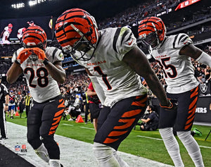 Ja'Marr Chase Autograph Signing-Powers Sports Memorabilia