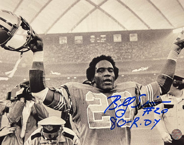 Billy Sims Autographed Detroit Lions B&W 8x10 Photo #20 80 ROY- AWM Hologram (arms up)-Powers Sports Memorabilia
