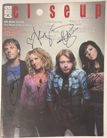 Little Big Town Band Autographed 2007 CMA Close Up Magazine-4 sig- Beckett- Karen Fairchild/Kimberly Schlapman/P. Sweet/J. Westbrook-Powers Sports Memorabilia