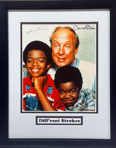 Conrad Bain, Gary Coleman & Todd Bridges triple Autographed Diff'rent Strokes 8 x 10 Photograph Custom Framing (12.5x15.5) -COA-Powers Sports Memorabilia
