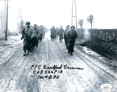 Bradford Freeman Autographed WWII Band of Brothers Vintage B&W 8x10 Photo- JSA #AC92763- E Company 506 PIR- 101st ABD-Powers Sports Memorabilia