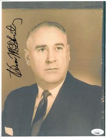 Vernon McGarity Autographed WWII Color 8.5x11 Photo- JSA #AC92636- Medal of Honor/Battle of the Bulge-Powers Sports Memorabilia