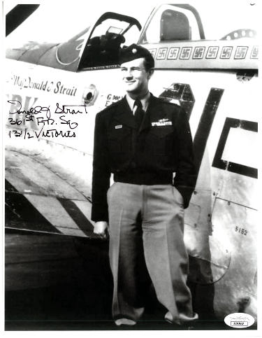 Major Donald J. Strait Autographed WWII B&W 8.5x11 Photo- JSA #AC92657- P-51 Mustang Double Ace Pilot/361st FT Group/13 1/2 Victories-Powers Sports Memorabilia