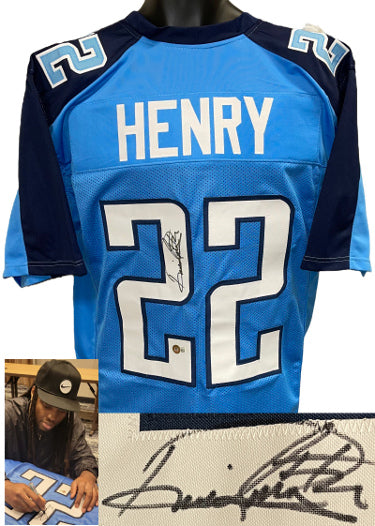 Derrick Henry Autographed Tennessee 2016-17 TB Light Blue Custom Stitched Pro Style Football Jersey #22 XL- Beckett Witnessed-Powers Sports Memorabilia