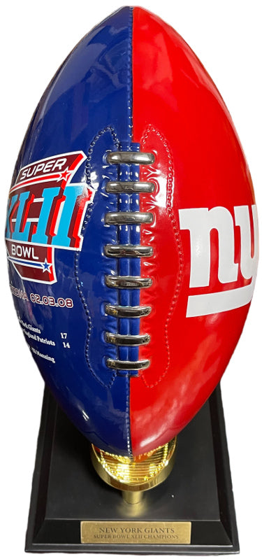 New York Giants 2007 Super Bowl XLII Champions Commemorative Porcelain 13?ǥ Trophy/Football Danbury Mint?Çô Pristine/New/Rare-Powers Sports Memorabilia