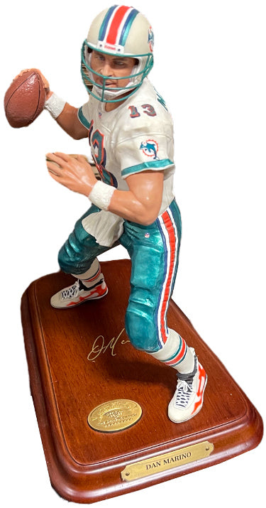 Dan Marino Miami Dolphins All Star Football Figurine/Statue 9" - Danbury Mint COO- PRISTINE-Powers Sports Memorabilia