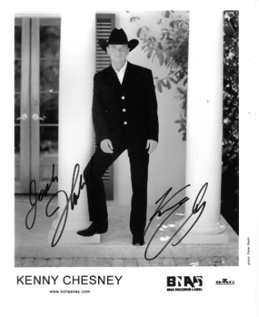 Kenny Chesney Autographed BNA Records B&W Press Promo 8x10 photo Josh Thanks ?Çô Beckett Review (Country Singer)-Powers Sports Memorabilia