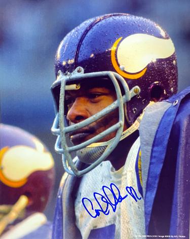 Carl Eller Autographed Minnesota Vikings NFL 8x10 Photo #81 imperfect- COA (HOF/Purple People Eaters)-Powers Sports Memorabilia