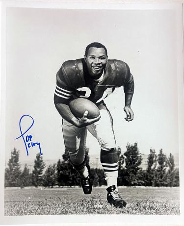 Joe Perry Autographed San Francisco 49ers Vintage B&W 8x10 Photo- NFL Alumni, Inc. LOA (HOF)-Powers Sports Memorabilia