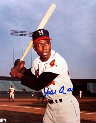 Hank Aaron Autographed Atlanta Braves MLB Licensed Vintage 8x10 Photo imperfect- Tuff Stuff COA/Show Ticket (HOF) - CTBL_043402-Powers Sports Memorabilia