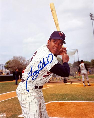 Tony Oliva Autographed Minnesota Twins MLB Licensed 8x10 Photo- Tuff Stuff COA (HOF)-Powers Sports Memorabilia