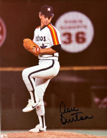 Don Sutton Autographed Houston Astros MLB Licensed 8x10 Photo minor dings- Tuff Stuff COA (HOF)-Powers Sports Memorabilia