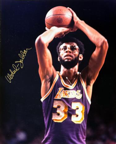 Kareem Abdul-Jabbar Autographed Los Angeles Lakers 8x10 Photo minor dings- Tuff Stuff COA (HOF/MVP/6X Champ) - CTBL_043866-Powers Sports Memorabilia