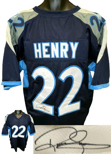 Derrick Henry Autographed Tennessee Custom Stitched Pro Style Football Jersey #22- JSA-Powers Sports Memorabilia