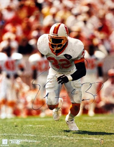 Errict Rhett Autographed Tampa Bay Bucaneers NFL 8x10 Photo Imperfect-Signature Rookies COA-Powers Sports Memorabilia