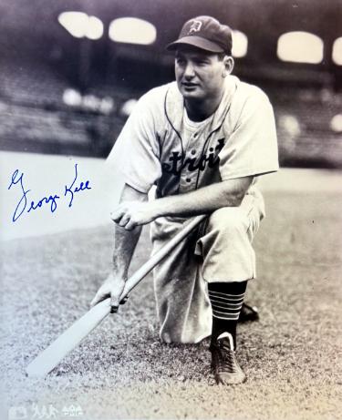 George Kell Autographed Detroit Tigers Vintage B&W MLB Licensed 8x10 Photo imperfect- COA (HOF)-Powers Sports Memorabilia