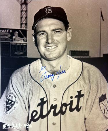 George Kell Autographed Detroit Tigers Vintage B&W MLB Licensed 8x10 Photo imperfect- COA (HOF) - CTBL_045079-Powers Sports Memorabilia