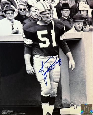 Jim Ringo Autographed Green Bay Packers NFL Licensed Vintage B&W 8x10 Photo imperfect- COA/ShowTicket (HOF)-Powers Sports Memorabilia