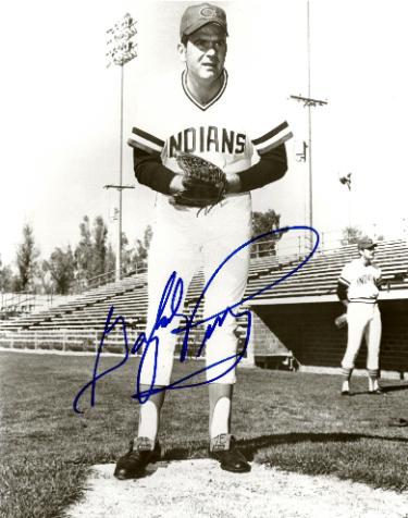 Gaylord Perry Autographed Cleveland Indians 8x10 Photo minor dings- COA (HOF/2X CY)-Powers Sports Memorabilia