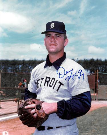 Denny McLain Autographed Detroit Tigers MLB Licensed 8x10 Photo imperfect- COA-Powers Sports Memorabilia