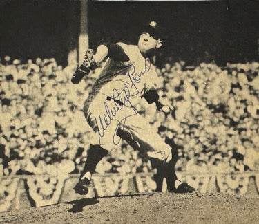 Whitey Ford Autographed New York Yankees Vintage 4.5?ǥx5?ǥ B&W Newspaper/Magazine Photo Clipping ?Çô COA (HOF/6X WSC/61CY-MVP)-Powers Sports Memorabilia