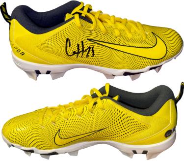Clyde Edwards-Helaire Autographed Nike Fastflex Vapor Yellow Right Cleat/1 Shoe (Size 11.5)- Beckett Witnessed (LSU/Chiefs)-Powers Sports Memorabilia