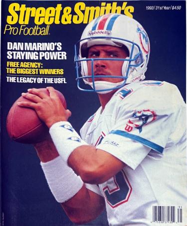 1993 Street & Smith's Pro Football Full Magazine/Dan Marino/Miami Dolphins-Powers Sports Memorabilia