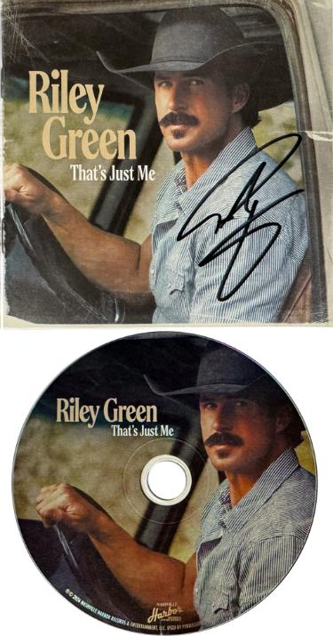 Riley Green 2026 That's Just Me CD Album Cover Booklet w/ CD & Case– COA - Autographed-Powers Sports Memorabilia