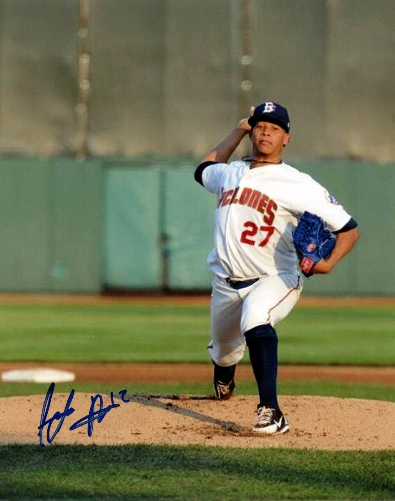 Hansel Robles Signed Brooklyn Cyclones 8x10 Photo LSCM Authenticated #2 Mets-Powers Sports Memorabilia
